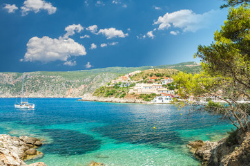 Obraz premium Assos on the Island of Kefalonia in Greece. View of beautiful bay of Assos village, Kefalonia island, Greece