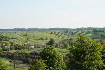 Wieś i pola wiosną © klumb