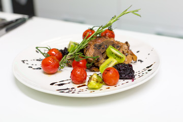 Meat dish with vegetables