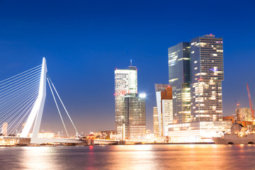 Fototapeta na wymiar Close up to Erasmus bridge Rotterdam at night