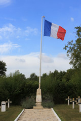 Commonweatlth war Graves. Tombes de guerre Commonwealth. Cimetière militaire Français comprenant 328 tombes de Columériens, d'Anglais, Hollandais et d'Africains morts pour la France en 1914-1918..