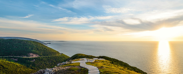 Panorama of Skyline Trail look-off at sunset © Petrov Vadim