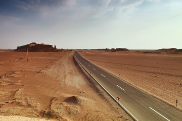 Road in the Kalute desert
