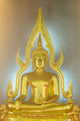 Phra Buddhajinaraja image in Wat Benchamabophit Dusitvanaram, ba