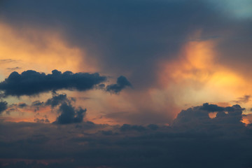 Obraz premium Płonące niebo