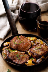 Fillet Mignon in Mushroom Wine Sauce