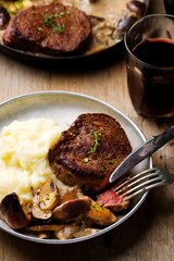 Fillet Mignon in Mushroom Wine Sauce