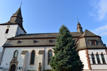 Fototapeta na wymiar St.-Jakobus-Kirche (Winterberg)