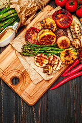 Fototapeta na wymiar grilled vegetables on wooden table