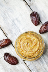 Dates pasta
