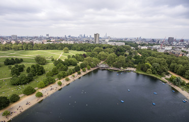 Fototapeta na wymiar London big hyde park in the city chilling aerial 3