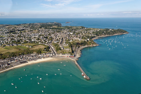 Cancale, port de la Houle, vue A&eacute;rienne