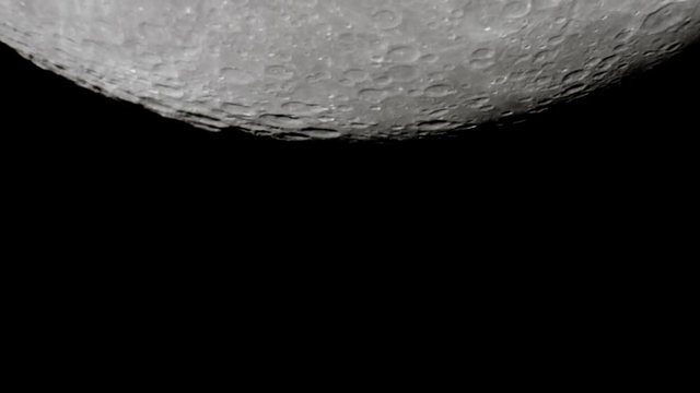 full moon transit through a schmidt cassegrain telescope