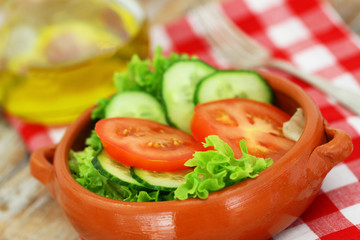 Gefeliciteerd (Congratulations in Dutch) with colorful aster bouquet
