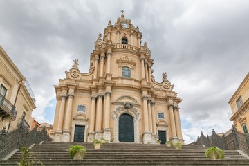 Fototapeta na wymiar Duomo di San Giorgio, Church of St. George in Ragusa, Sicily Italy