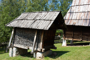 Fototapeta na wymiar Corn crib, Mount Zlatibor, Serbia