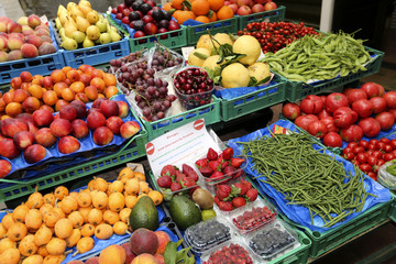 stand of fruits