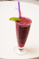 Berry cocktail with lime