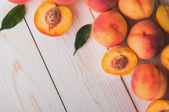 juicy and ripe peach fruits