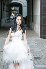 Naklejka premium wedding sexy woman outdoor