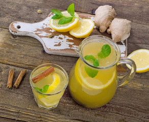 Natural lemonade with fresh lemon and spices
