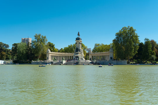 Pond of the Park of the Pleasant Retreat, Madrid, Spain