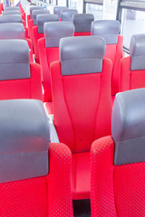 Obraz premium nowoczesne wnętrze pociągu, nikt w środku