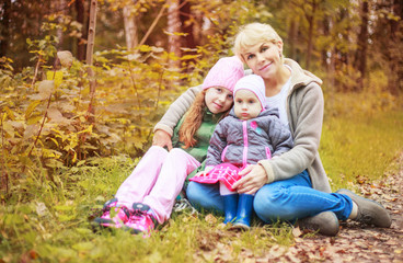 Fototapeta premium mother and her daughters