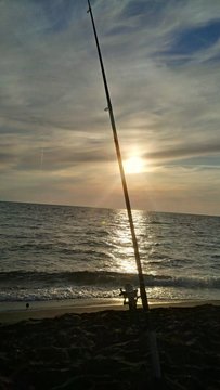 pesca al tramonto