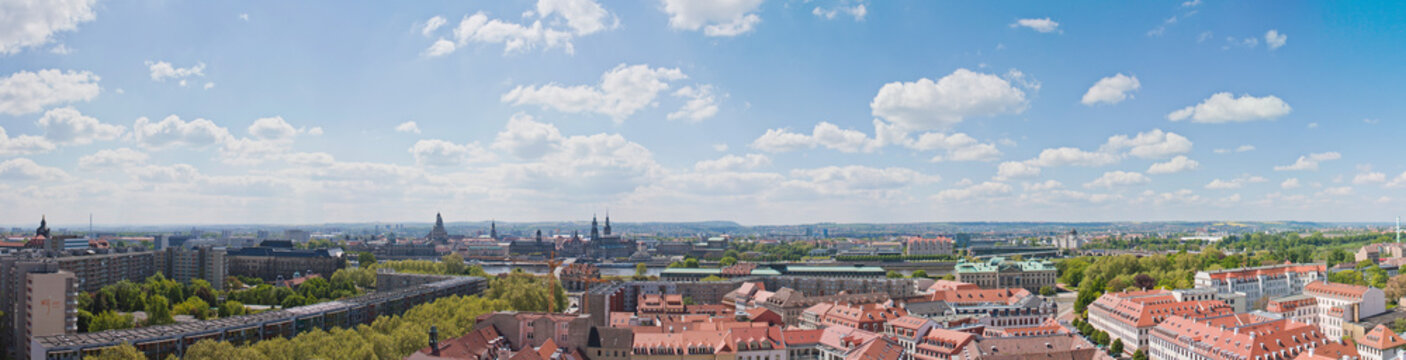 Dresden mit Blick Aud die Alstadt