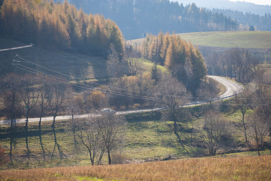 Bieszczady - droga w Otrycie