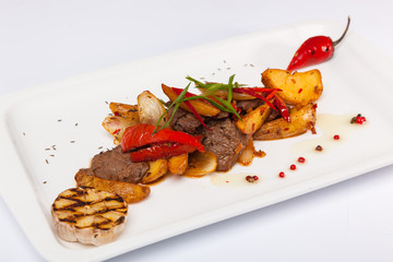 Spicy beef with potatoes