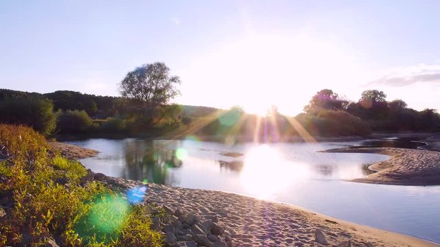 Abendlicht an der Elbe, Kameraschwenk