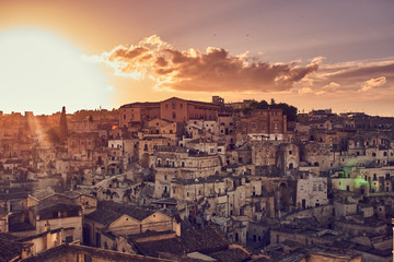 tramonto sulla città di Matera