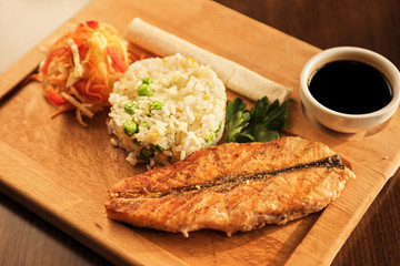 Grilled salmon with rice