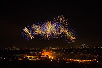 a fireworks in a night sky