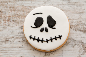 Halloween cookie with skull shape