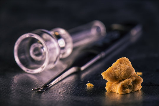Cannabis extraction - wax crumble