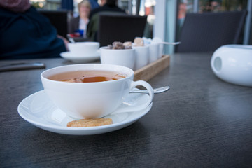 Tasse schwarzer Ceylon Tee