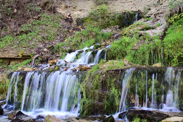 Obraz premium Water streams and cascade of the waterfalls