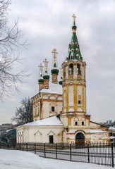 Fototapeta na wymiar Church of the Holy Trinity, Serpukhov, Russia