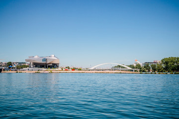 La pointe de la Confluence du Rhône et de la Saône à Lyon