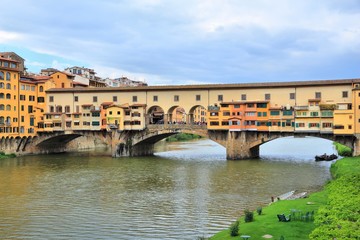 Fototapeta na wymiar Vecchio Bridge, Florence