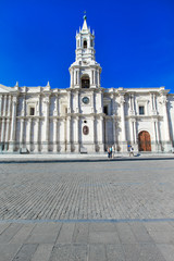 Fototapeta na wymiar AREQUIPA PERU NOVEMBER 9: Main square of Arequipa with church on