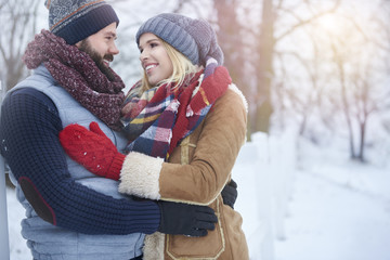 Obraz premium Winter walk in the park.