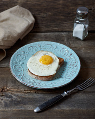 fried egg on toasted bread
