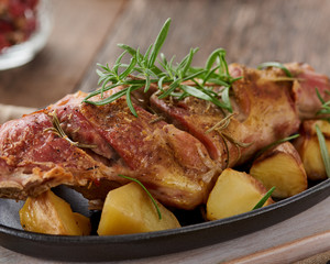 roasted lamb leg