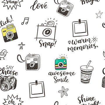 Seamless pattern with hand drawn doodle sketch photo cameras and photographic phrases