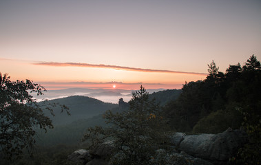 Sonnenaufgang in der Sächsischen Schweiz.