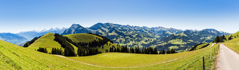 Panorama Berner Oberland, Niesen, Simmental, Schweiz 